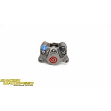 Heo Dầu BREMBO 2 Piston Đối Xứng Logo Đỏ 84mm (chính hãng)